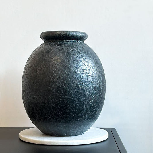 Earthenware Round Vessel Black