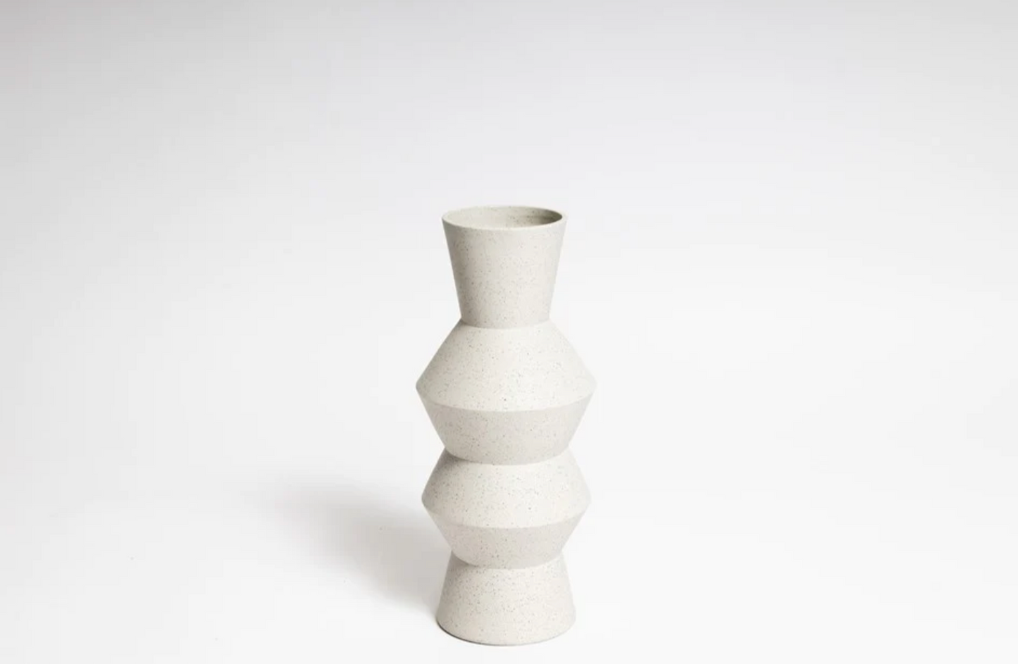 Divoc Vase Medium | NED Collections