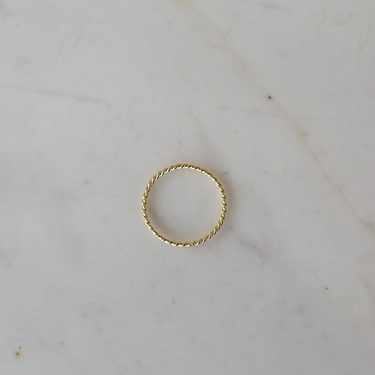 Twist Band Ring | SOPHIE